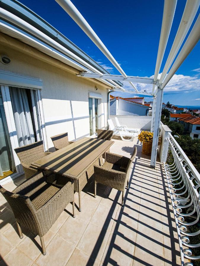 Apartments Cacija Трогір Екстер'єр фото