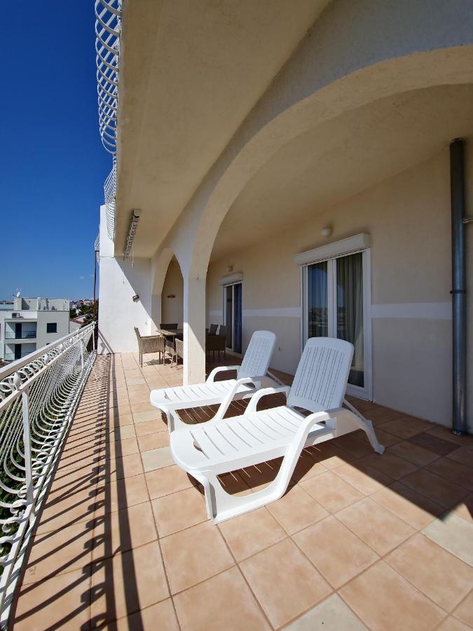 Apartments Cacija Трогір Екстер'єр фото