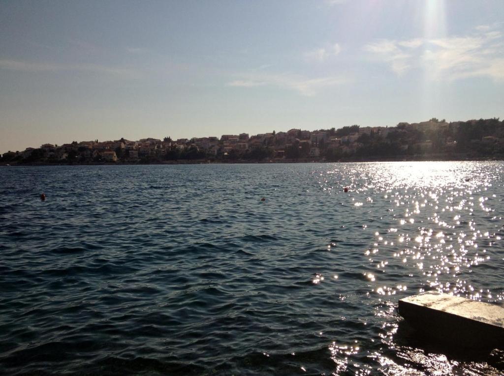 Apartments Cacija Трогір Екстер'єр фото